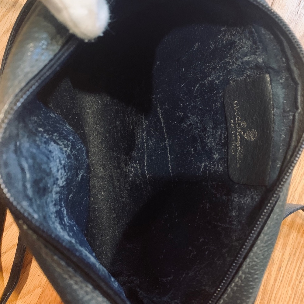 ❌❌SOLD❌❌ RARE design GorG CUCCI Crossbody EUC - Picture 7 of 8